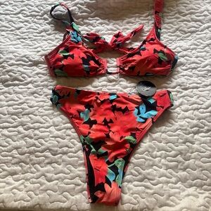 NWT Lulu's Catch Some Waves Black Multi Floral High-Cut Bikini Bottoms size M